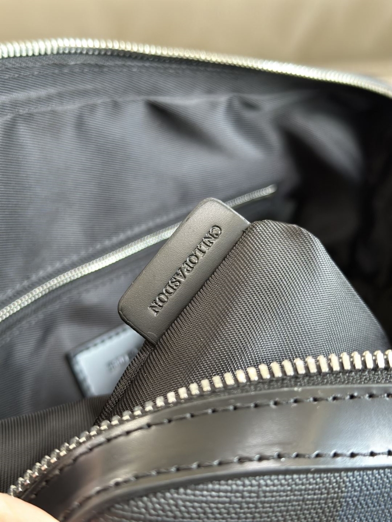 mens Bv*b*rry briefcases